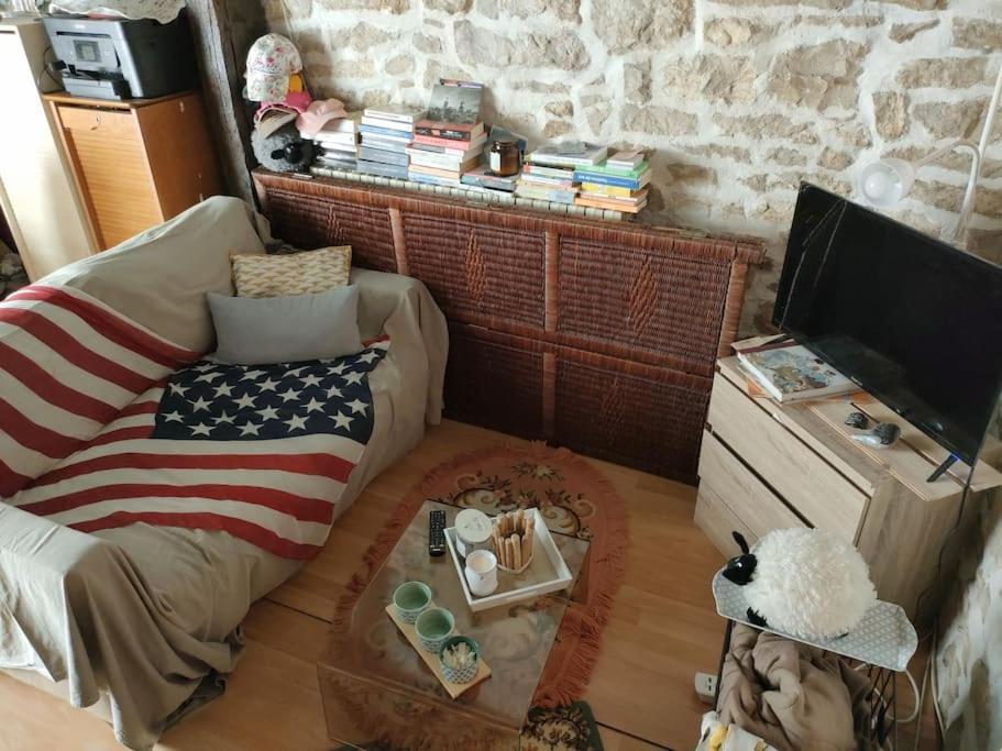 Le Cloitre Apartamento Dole Exterior foto
